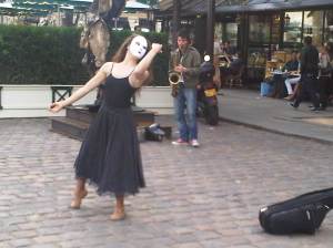 Masked Paris Dancer à les Deux Magot.  (c) Tim Carey 2011, all rights reserved