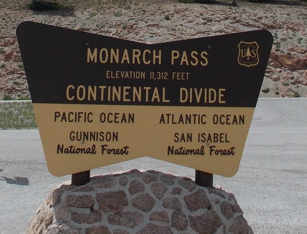 We cross the continental divide at the Monarch Pass... 11,312 feet about sea level!